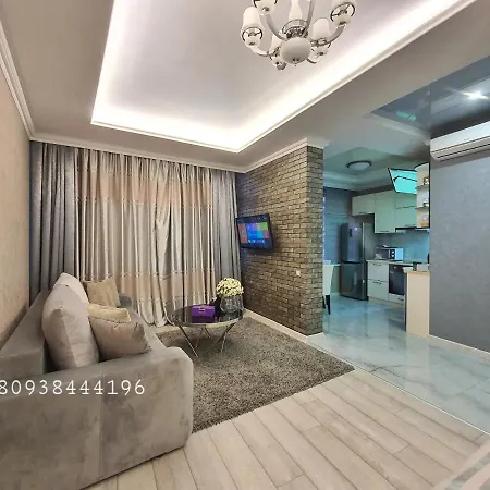 Royal Place 18 *